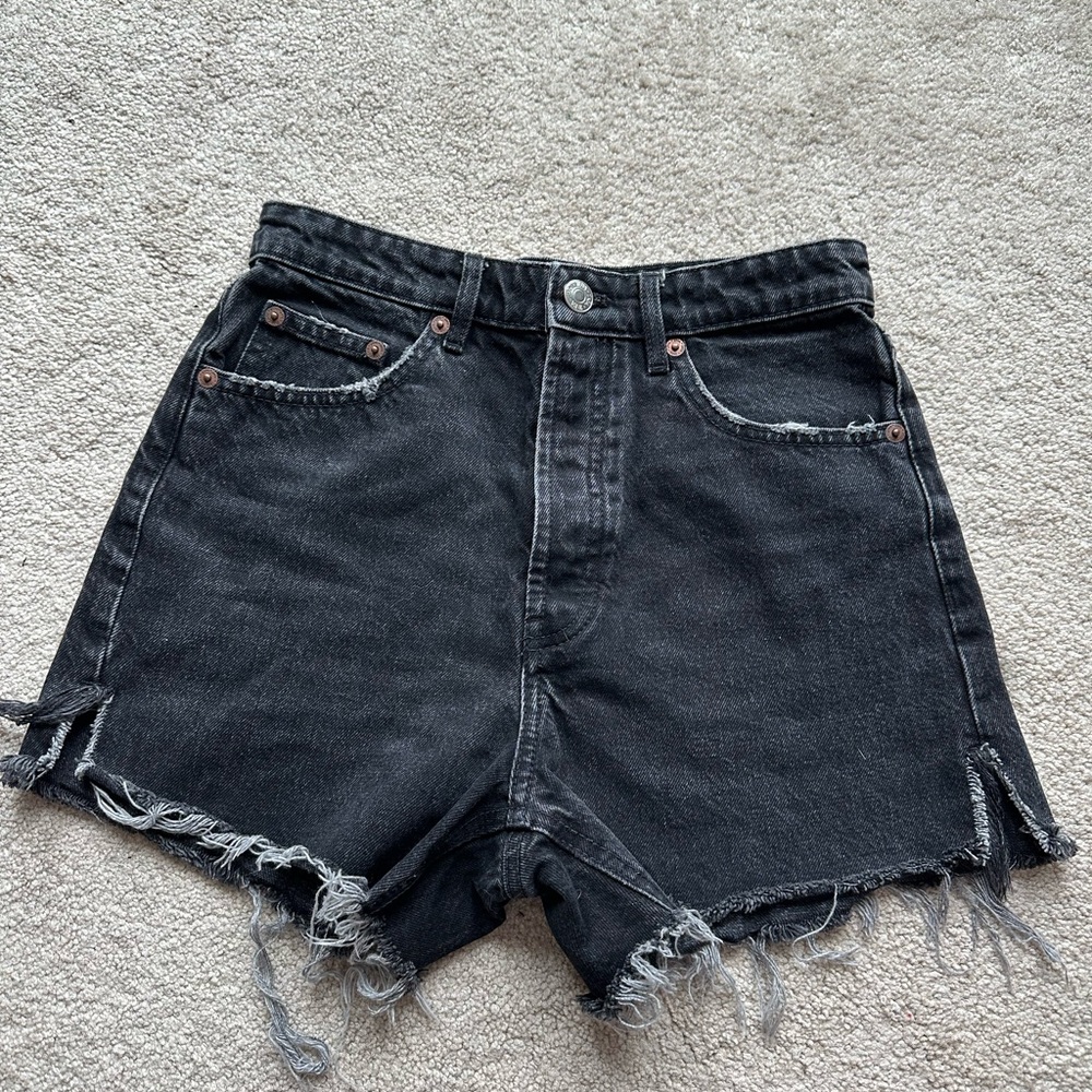 Zara Black Frayed Hem Jean Shorts
